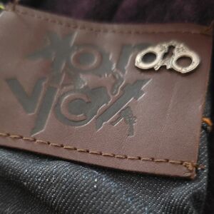 VTG Akon Konvict Clothing Denim Jeans 